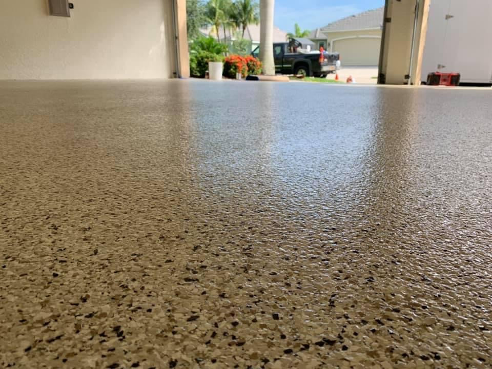 Outback Granite Flake 1/4" (40 lb.)
